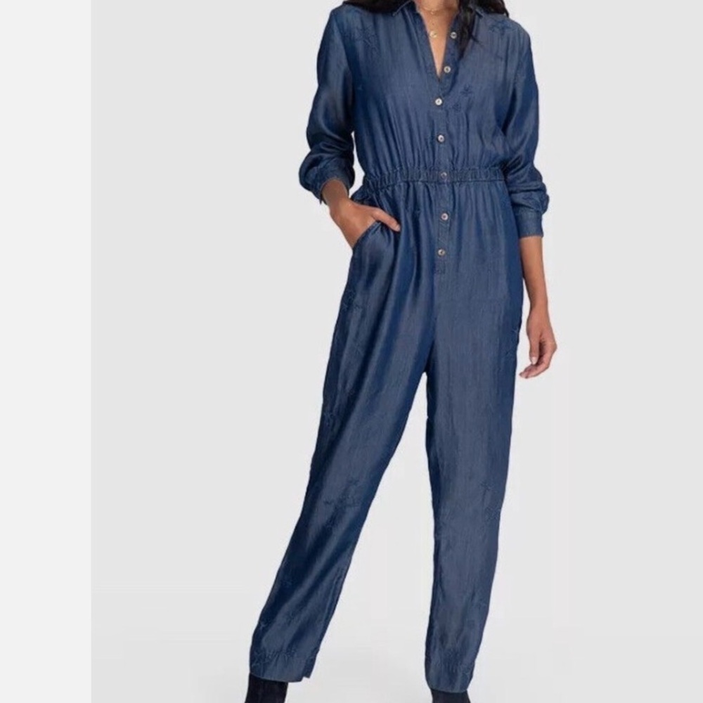 Johnny Was Chambray denim star print Hailey jumpsuit blue - near new